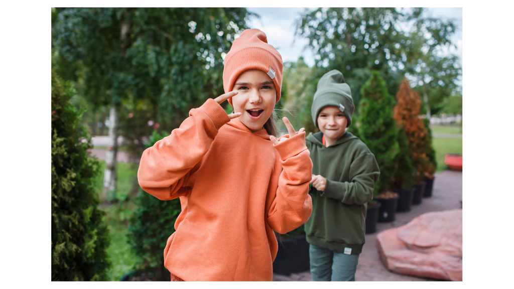 Kinder Hoodie – Premium Qualität | Handmade | Verschiedene Farben & Größen