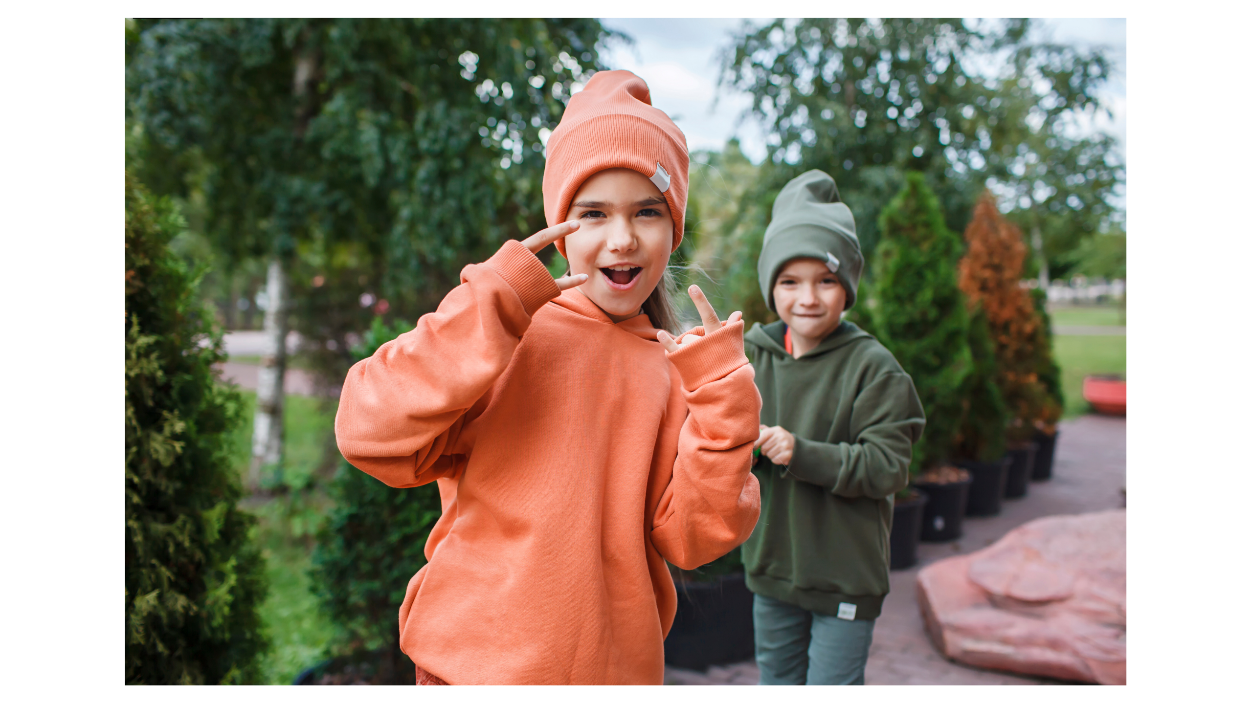 Kinder Hoodie – Premium Qualität | Handmade | Verschiedene Farben & Größen
