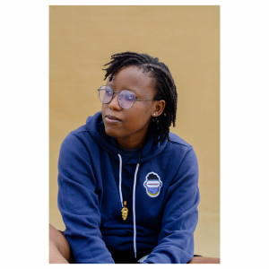 Premium Damen Hoodie mit Stickerei – Hochwertige Qualität | Handmade | Viele Farben & Größen | Individuell bestickbar