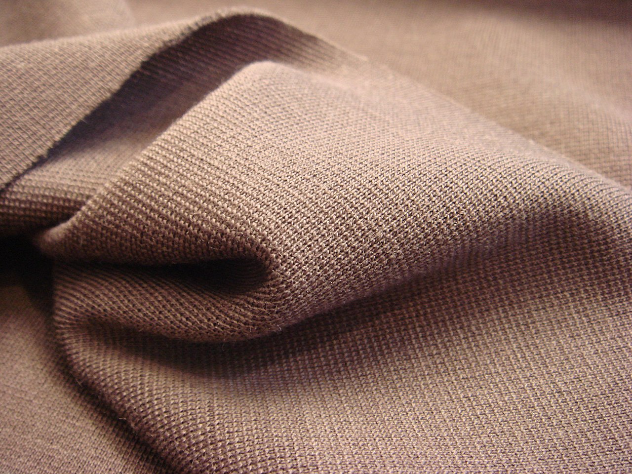 Basic T-Shirt – Premium Qualität in vielen Farben & Größen | Single Jersey Stoff | Handmade – Bild 2